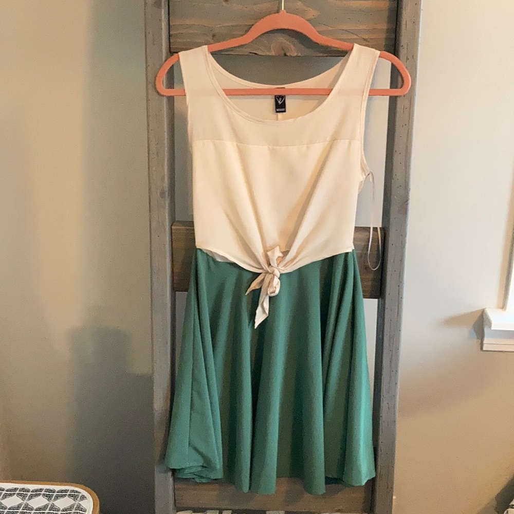 Adorable Windsor Dress